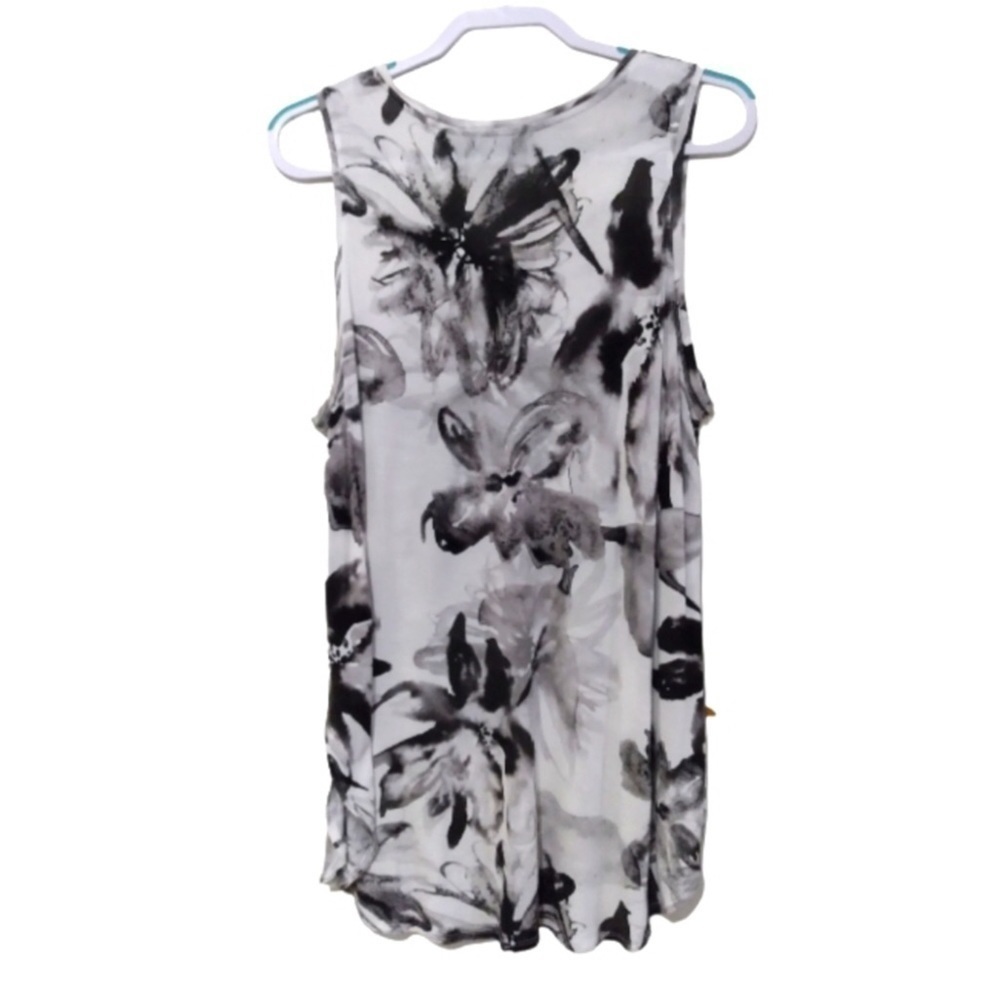 Simply Vera Vera Wang Sleeveless Black & White Floral Tank with Crystals Size L - Picture 3 of 9
